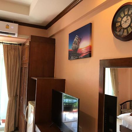 Sunny Beach View Guesthouse Ban Karon Zewnętrze zdjęcie